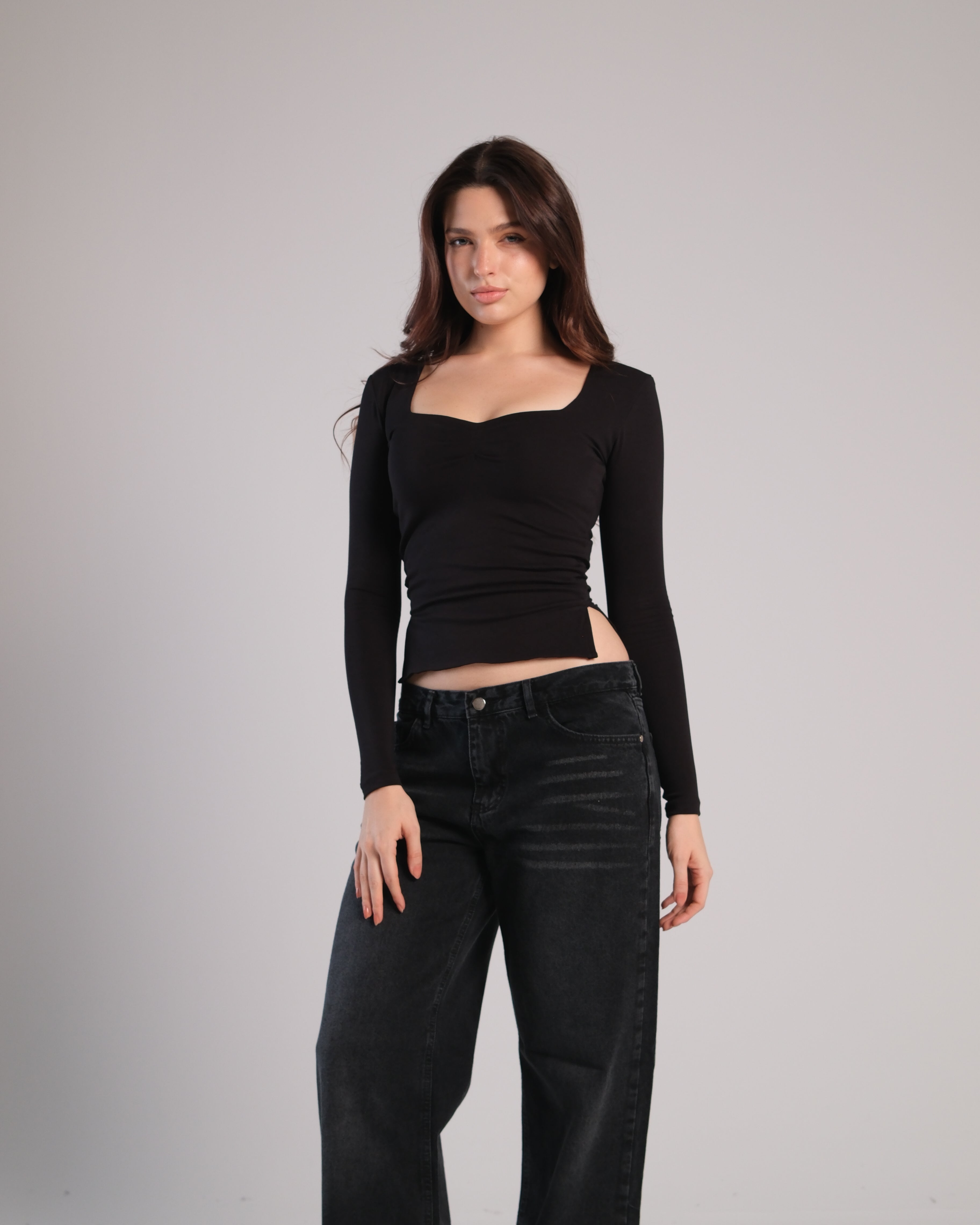 Heart Neckline Long Sleeve Contour Top