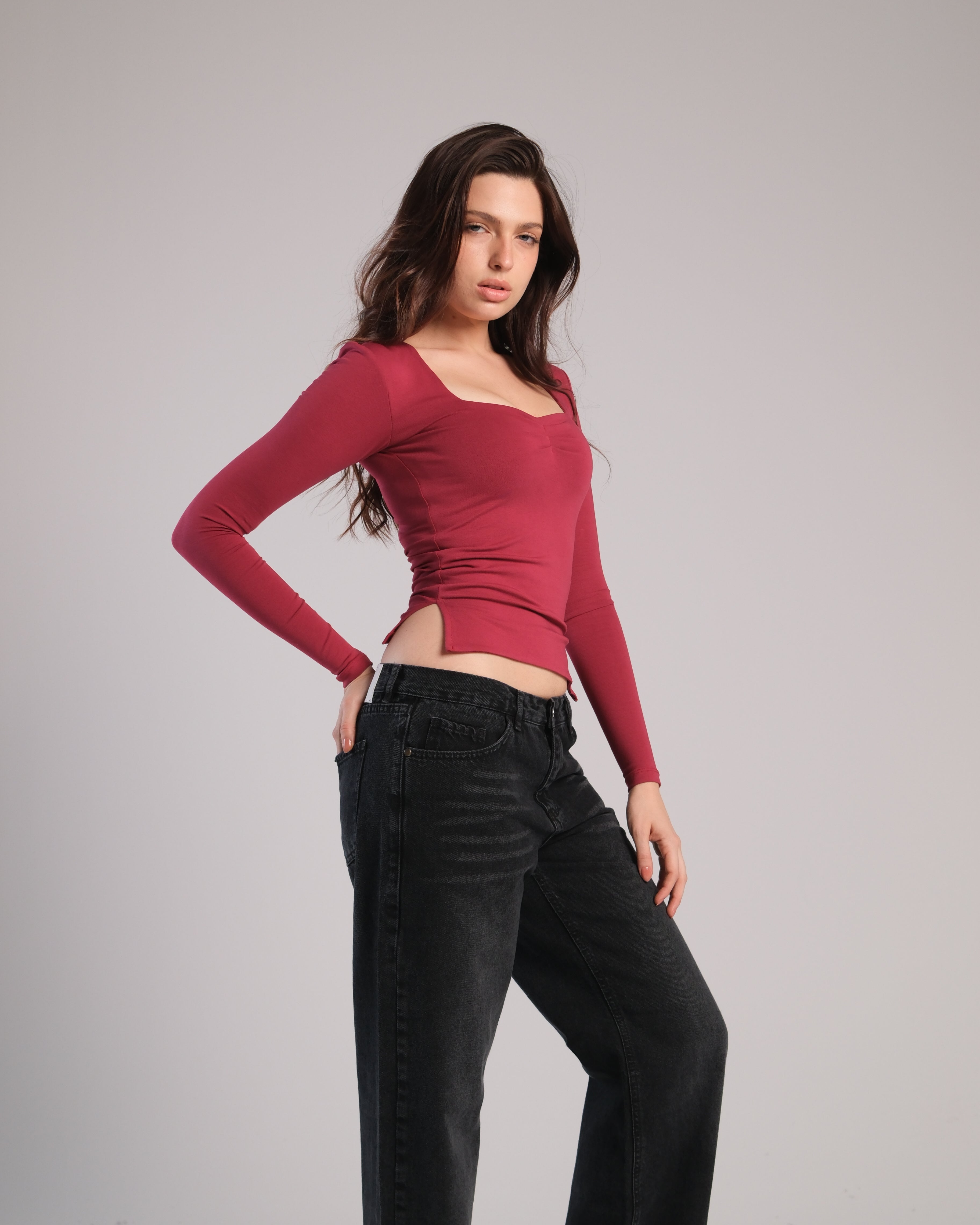 Heart Neckline Long Sleeve Contour Top