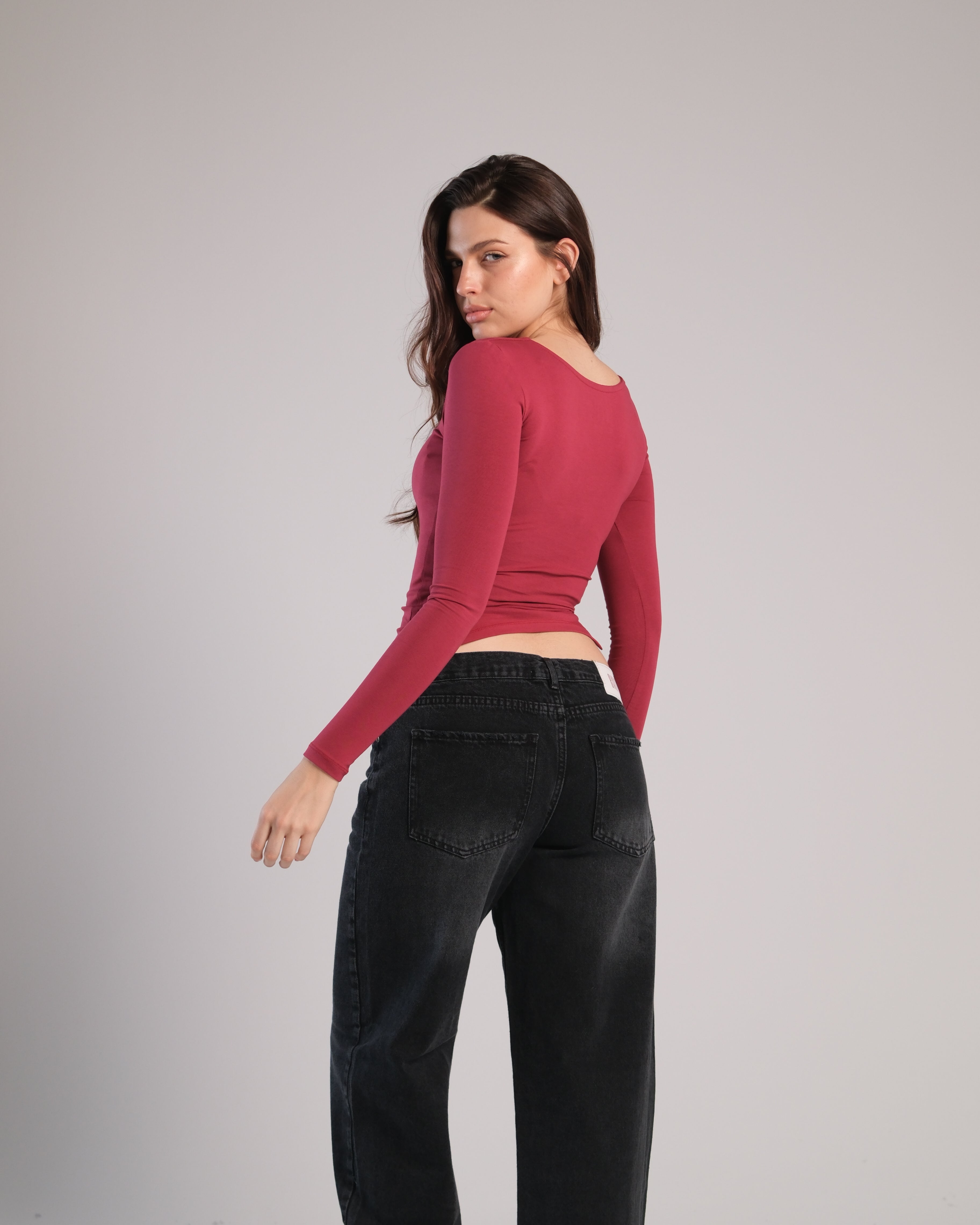 Heart Neckline Long Sleeve Contour Top