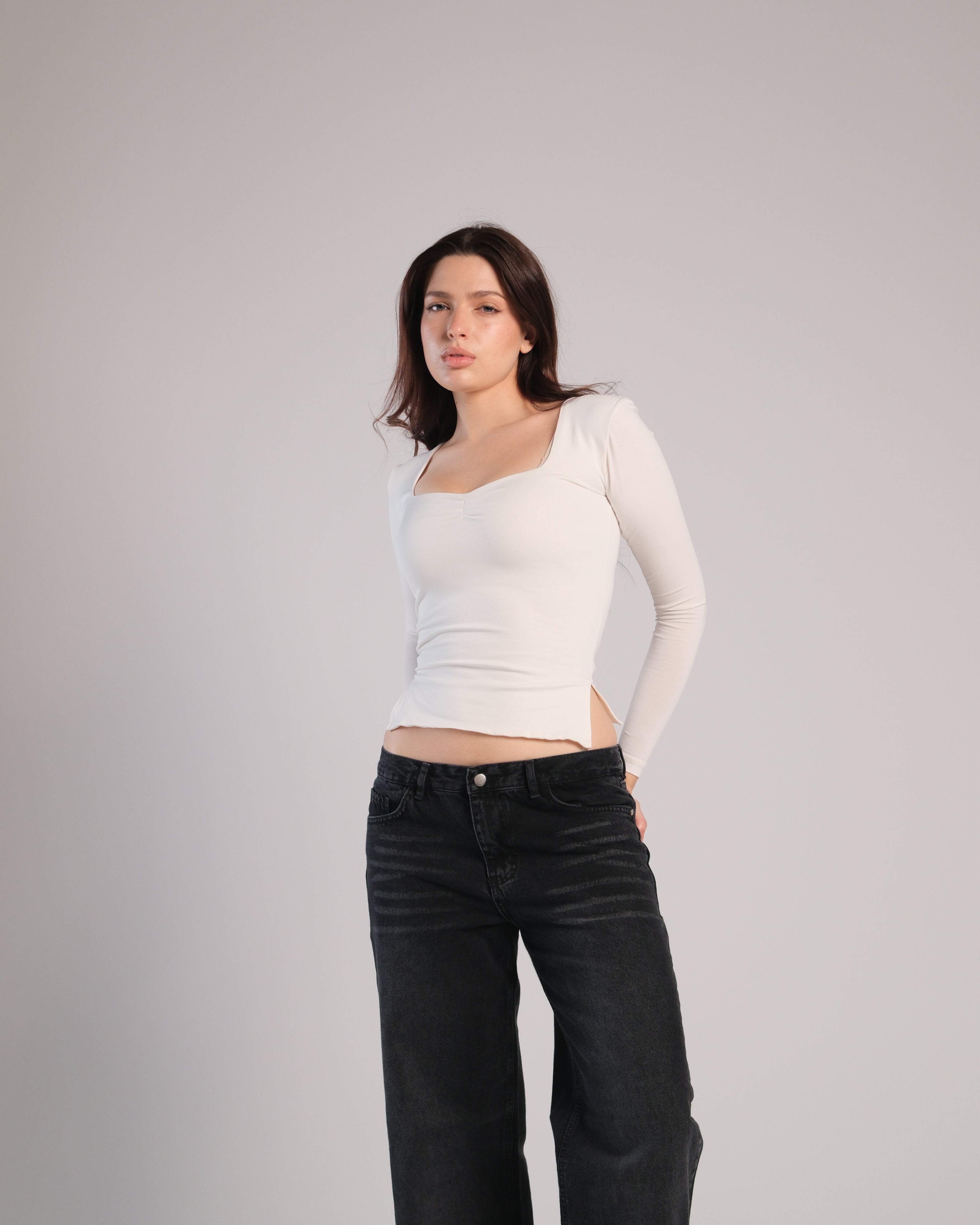 Heart Neckline Long Sleeve Contour Top