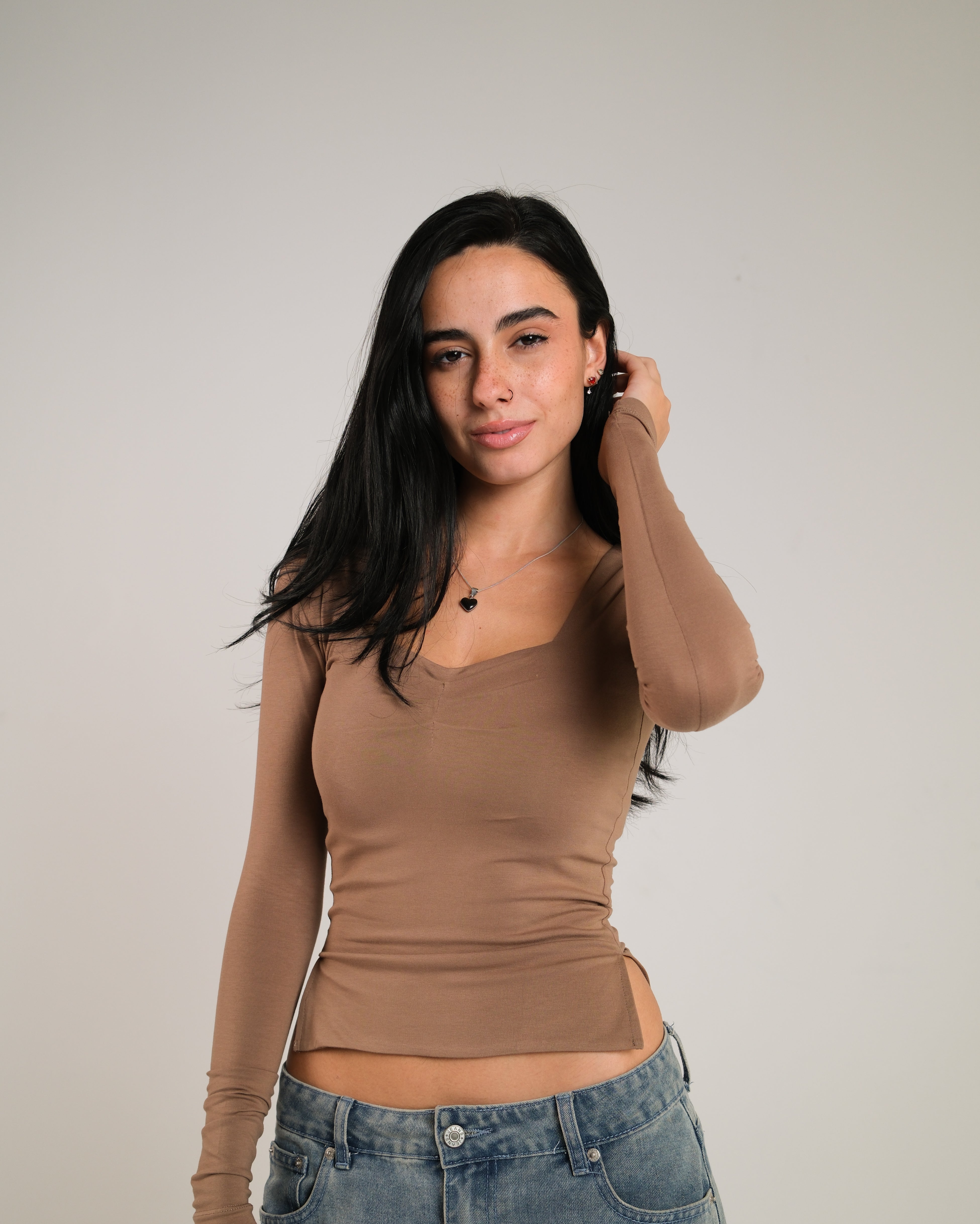 Heart Neckline Long Sleeve Contour Top