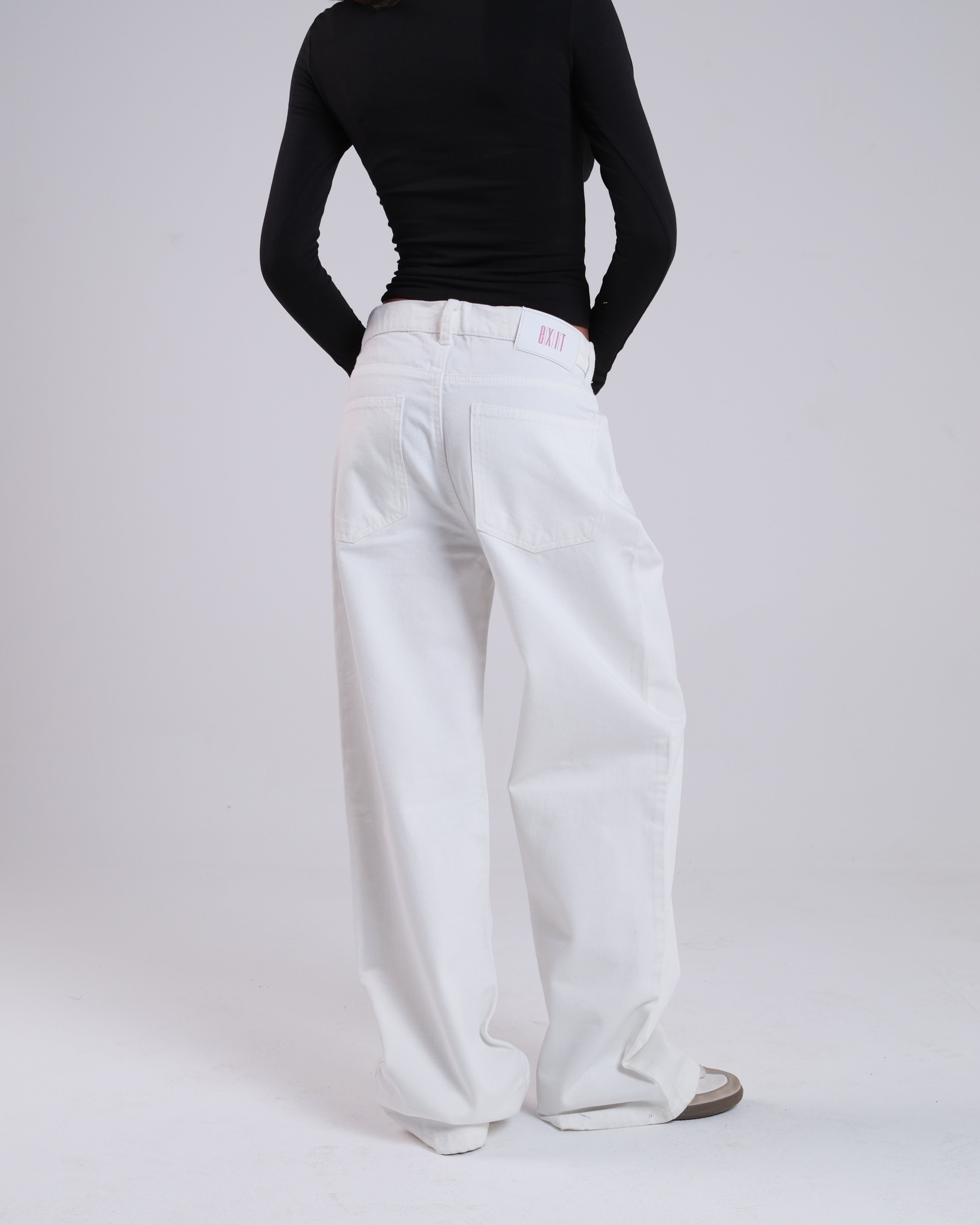Classic Fit Jeans