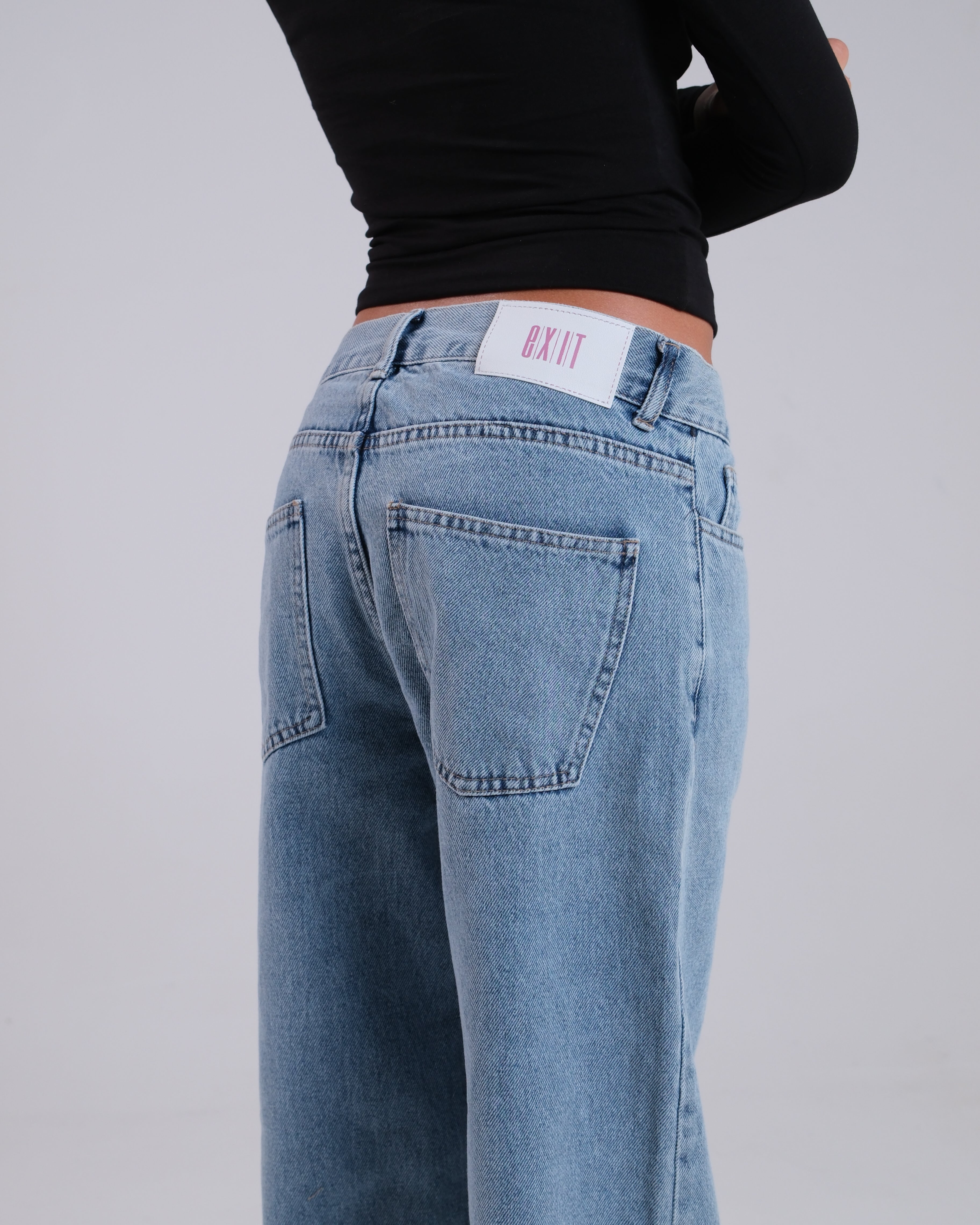 Classic Fit Jeans